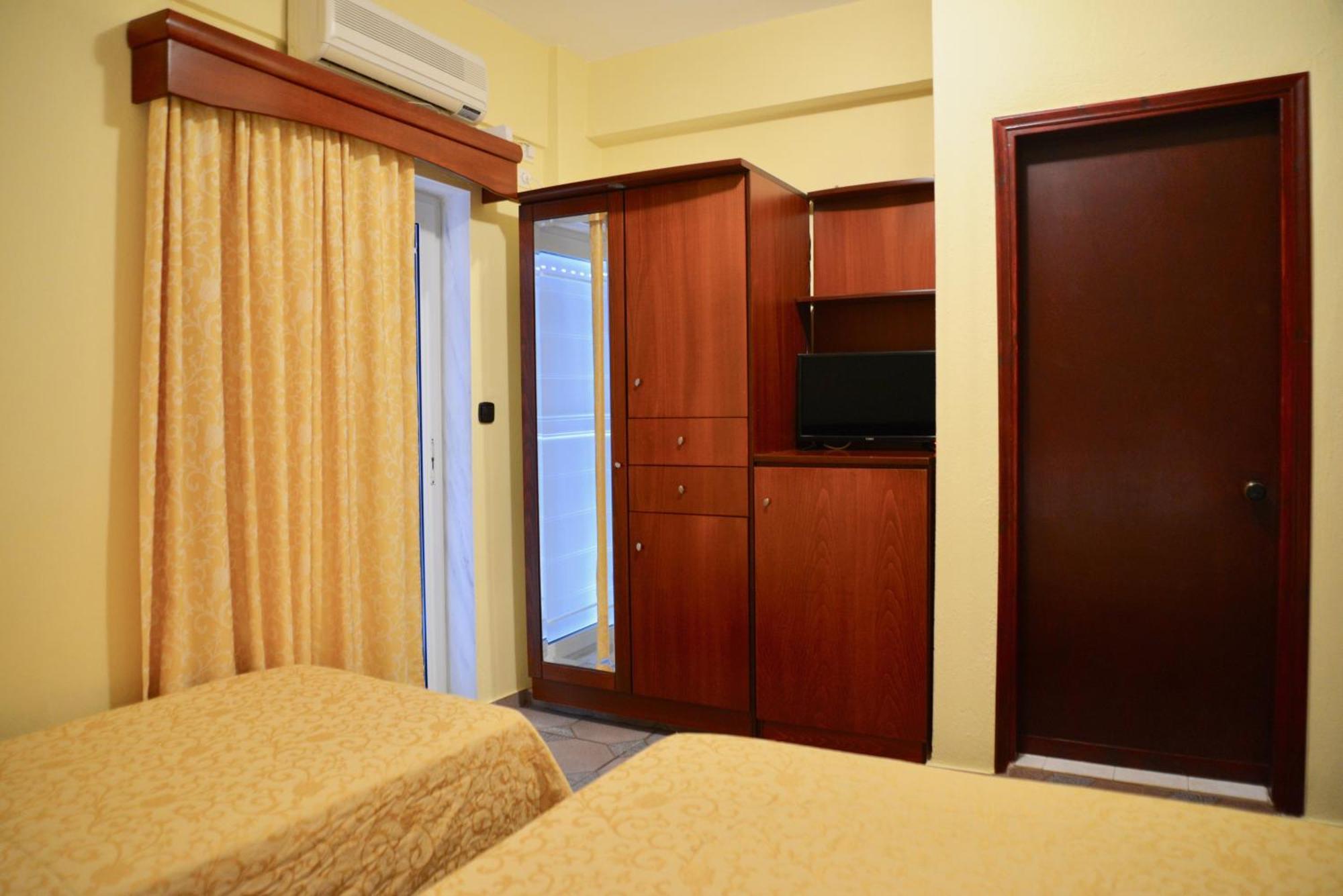 Olympion Beach Hotel Геракіні Екстер'єр фото